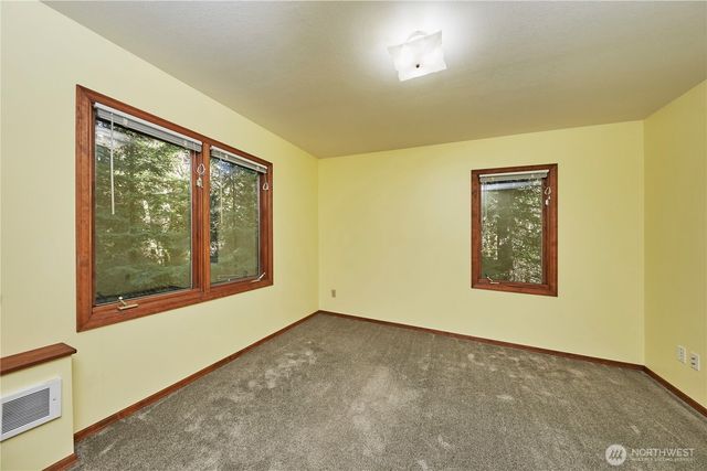 7680 SE Southworth Drive, Port Orchard, WA 98366