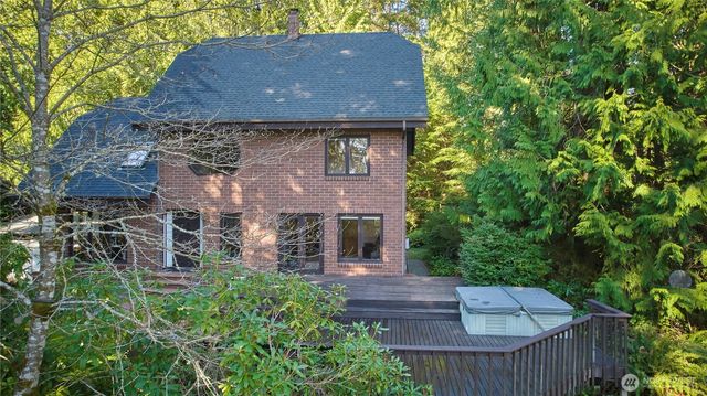 7680 SE Southworth Drive, Port Orchard, WA 98366