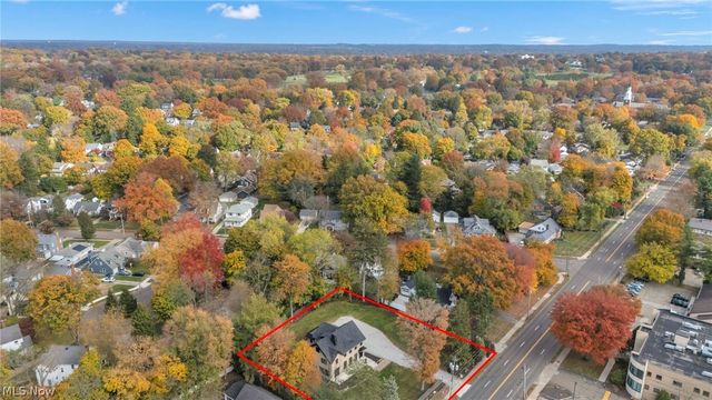 1555 W Market Street, Akron, OH 44313