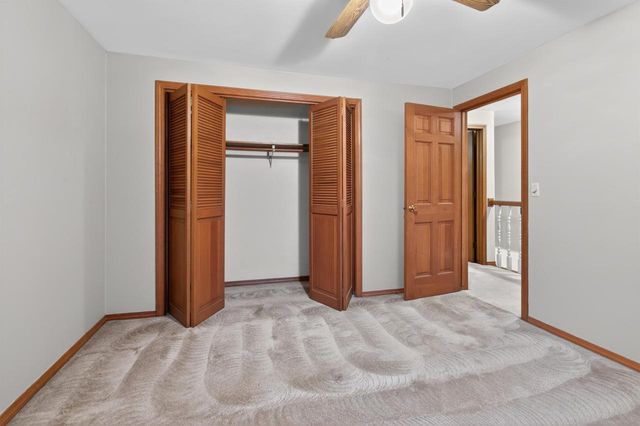 414 CUSTER COURT, Green Bay, WI 54301