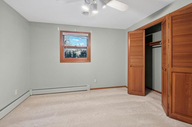 414 CUSTER COURT, Green Bay, WI 54301