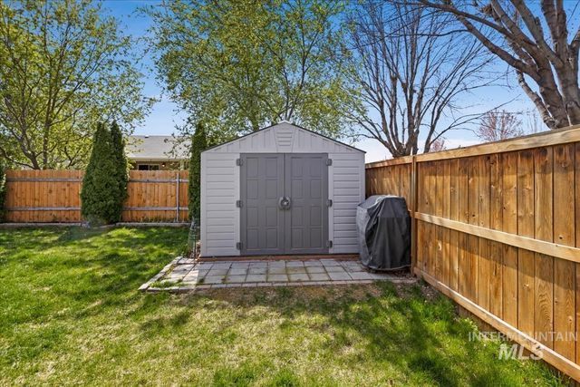 12927 W Broadleaf St, Boise, ID 83713