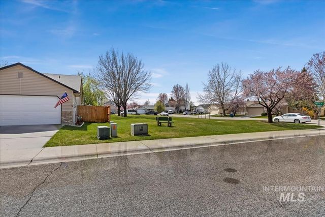 12927 W Broadleaf St, Boise, ID 83713