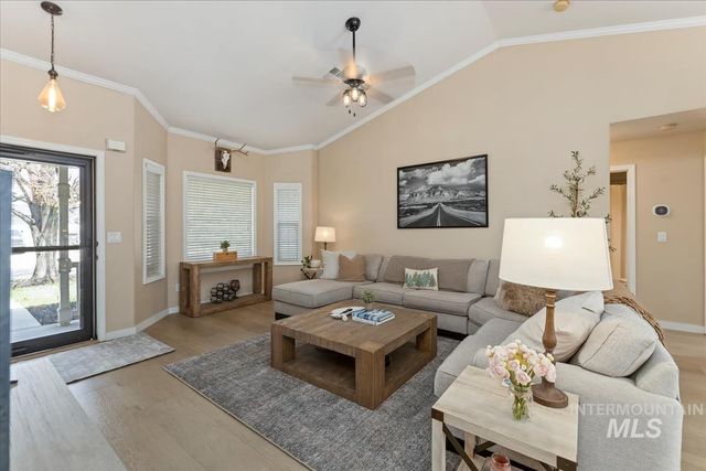 12927 W Broadleaf St, Boise, ID 83713