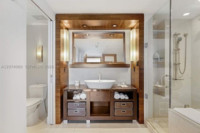 6801 Collins Ave 920, Miami Beach, FL 33141