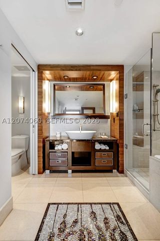 6801 Collins Ave 920, Miami Beach, FL 33141