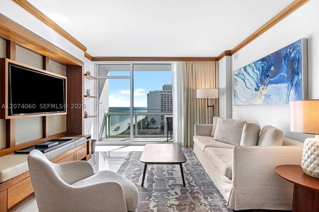 6801 Collins Ave 920, Miami Beach, FL 33141