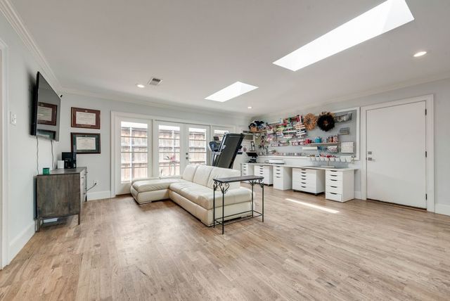 3645 Duchess Trail, Dallas, TX 75229