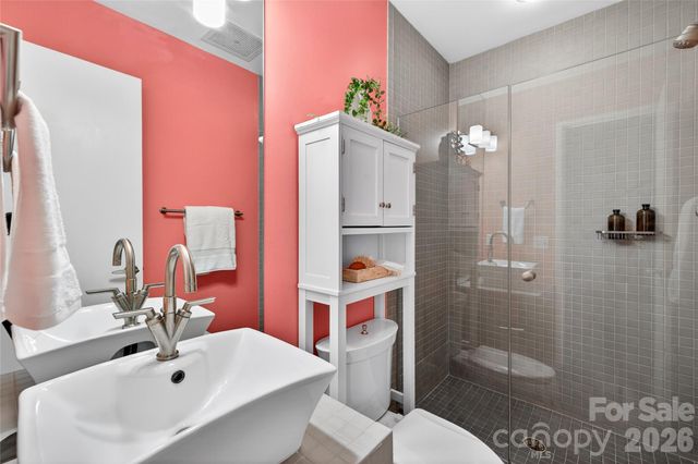 279 McDonald Avenue, Charlotte, NC 28203