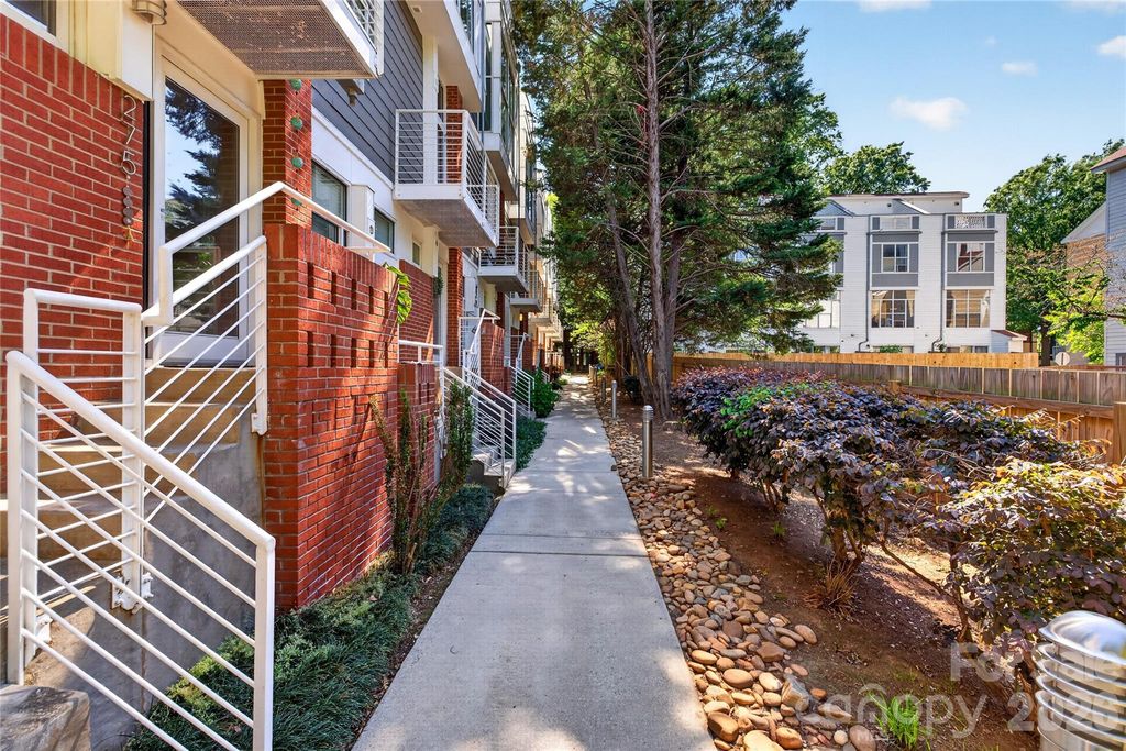 279 McDonald Avenue, Charlotte, NC 28203