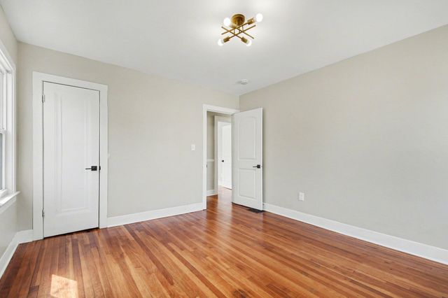 138 Burton Street Se, City Of Grand Rapids, MI 49507