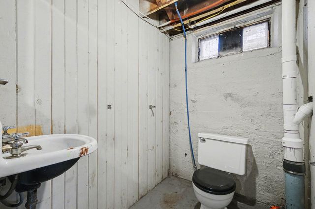 138 Burton Street Se, City Of Grand Rapids, MI 49507