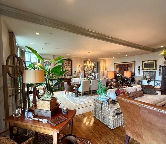 2828 Hood Street 403, Dallas, TX 75219