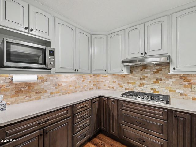 102 Newell Village Drive, Seymour, TN 37865