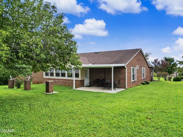 102 Newell Village Drive, Seymour, TN 37865