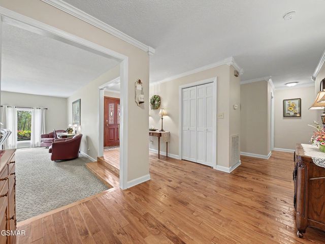 102 Newell Village Drive, Seymour, TN 37865