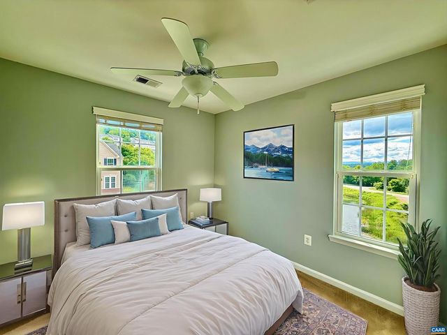 2176 WHISPERING HOLLOW LN, Charlottesville, VA 22911