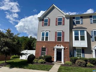2176 WHISPERING HOLLOW LN, Charlottesville, VA 22911