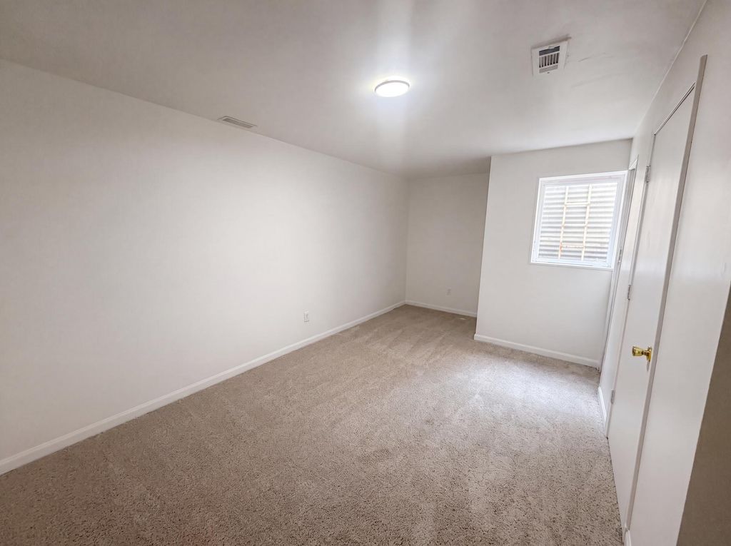14210 Xenon Street NW 4, Anoka, MN 55303 — photo 2