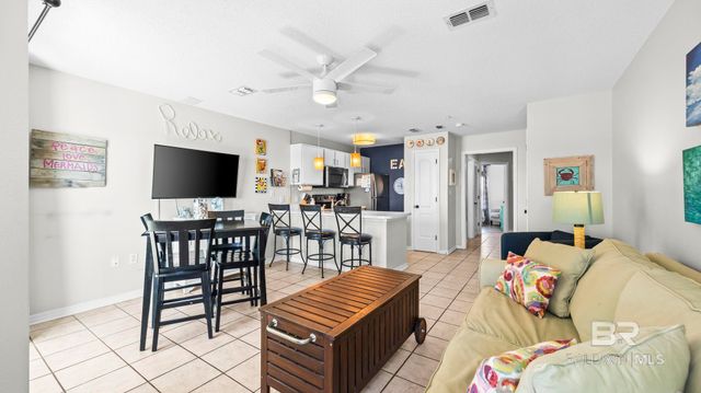 572 E Beach Boulevard 207, Gulf Shores, AL 36542
