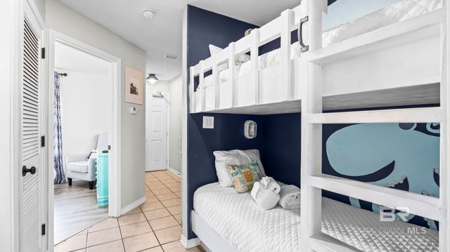 572 E Beach Boulevard 207, Gulf Shores, AL 36542