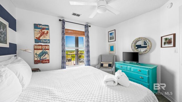 572 E Beach Boulevard 207, Gulf Shores, AL 36542