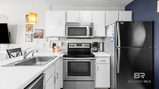 572 E Beach Boulevard 207, Gulf Shores, AL 36542