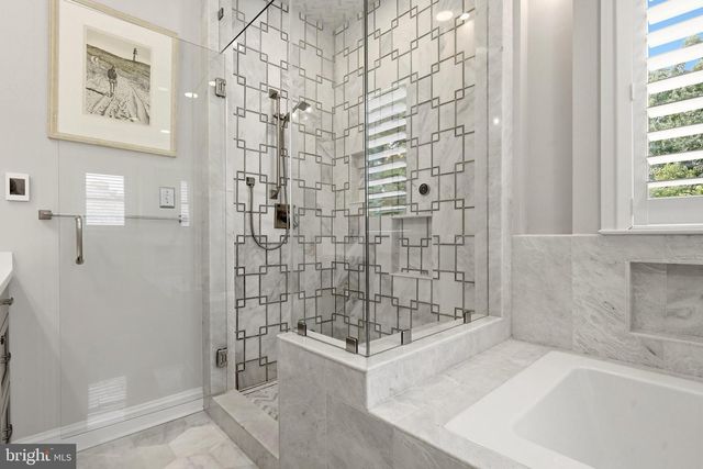1022 HETH PL, Winchester, VA 22601
