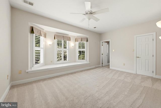 1022 HETH PL, Winchester, VA 22601