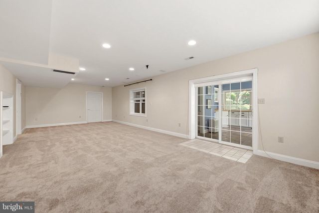 1022 HETH PL, Winchester, VA 22601