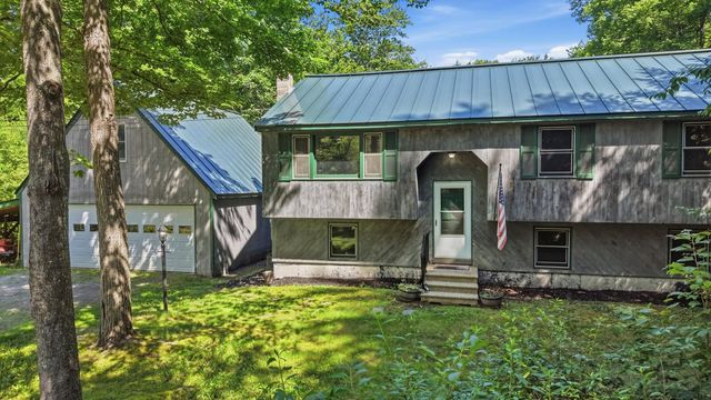 21 Evergreen Drive, Goffstown, NH 03045