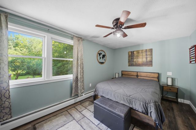 21 Evergreen Drive, Goffstown, NH 03045