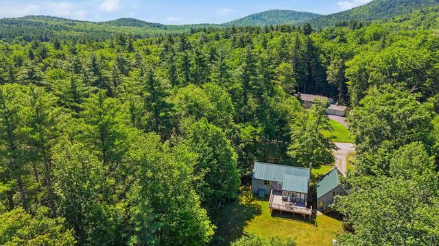 21 Evergreen Drive, Goffstown, NH 03045