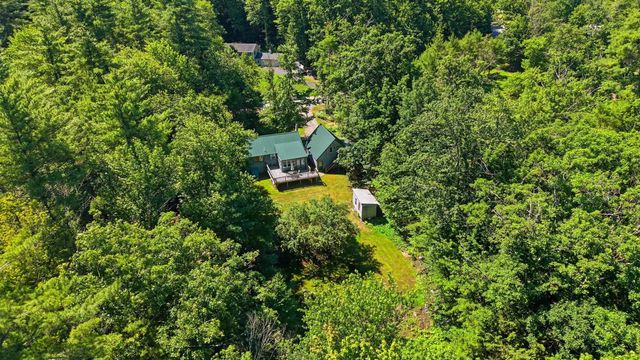 21 Evergreen Drive, Goffstown, NH 03045