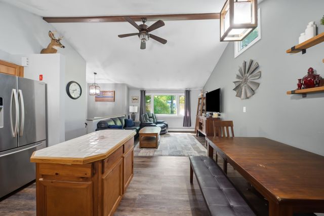 21 Evergreen Drive, Goffstown, NH 03045