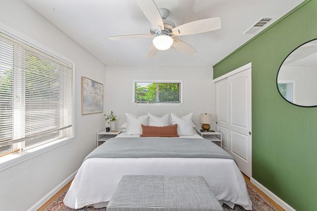 5808 21st Ave, Sacramento, CA 95820