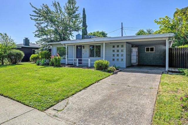 5808 21st Ave, Sacramento, CA 95820