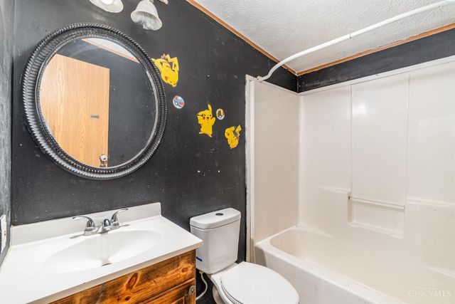 9454 E Deadfall Road, Jackson Twp, OH 45133