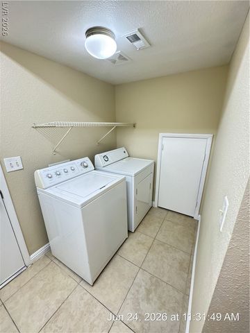 127 Wynntry Drive, Henderson, NV 89074