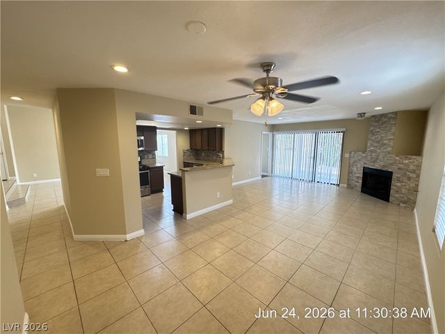 127 Wynntry Drive, Henderson, NV 89074