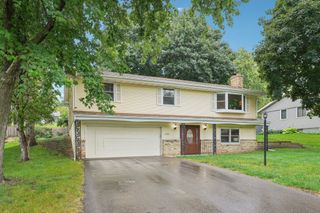 13261 Humboldt Avenue S, Burnsville, MN 55337
