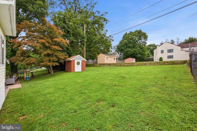 321 SUMMIT RD, Media, PA 19063