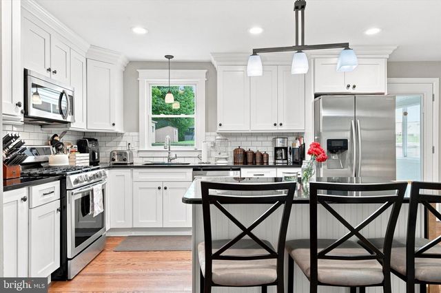 321 SUMMIT RD, Media, PA 19063