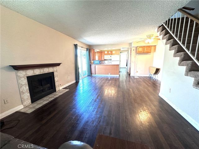 586 Diamond Court, Upland, CA 91786