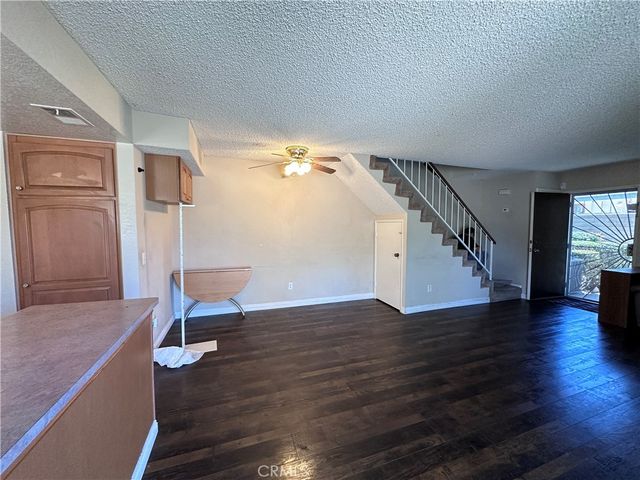 586 Diamond Court, Upland, CA 91786