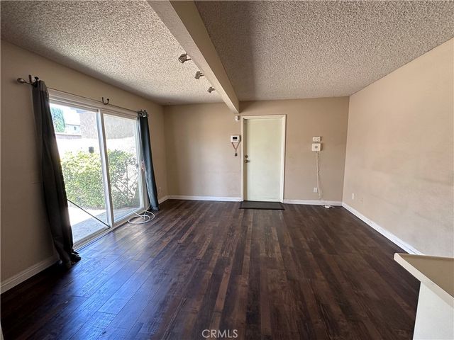 586 Diamond Court, Upland, CA 91786