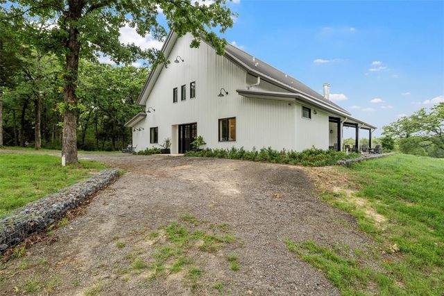 18404 County Road 264, Oakwood, TX 75855