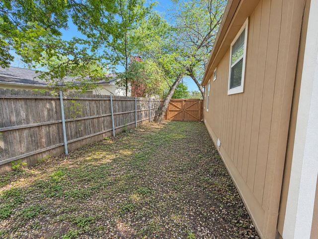 1203 N College Street, Mckinney, TX 75069