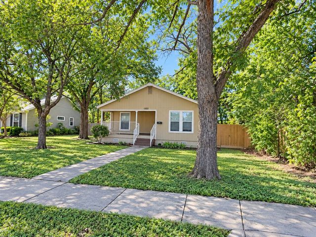 1203 N College Street, Mckinney, TX 75069