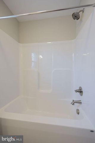 943 SNAPDRAGON CT, Lebanon, PA 17046